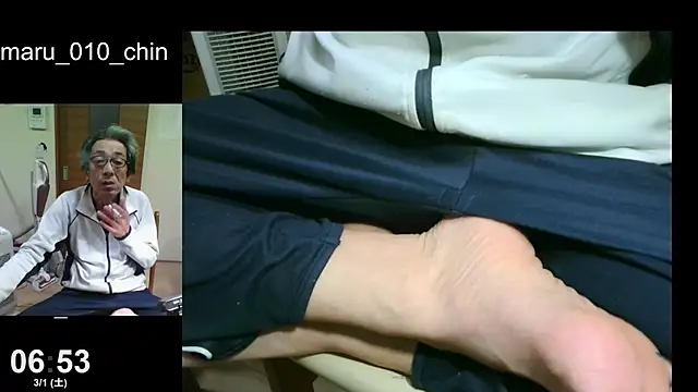 Snapshot of mama010-chan chatting on 28, 2, 2025 mama010-chan online show from 28, 2, 2025