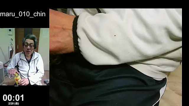 Snapshot of mama010-chan chatting on 28, 2, 2025 mama010-chan online show from 28, 2, 2025