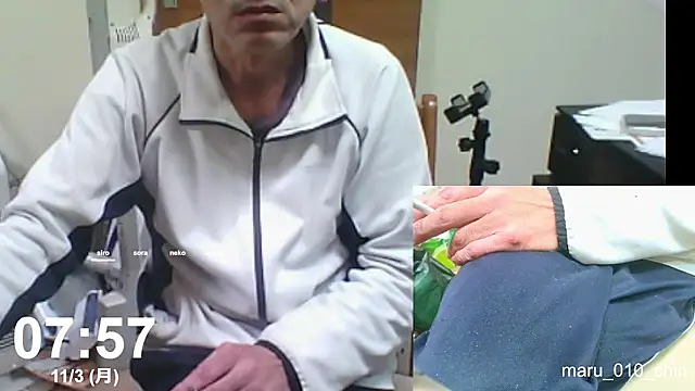 mama010-chan online show from 2, 11, 2025