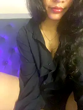 Snapshot of Divyaa69 chatting on 14, 9, 2025 Divyaa69 online show from 14, 9, 2025