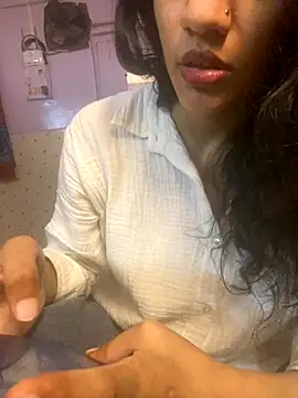 Divyaa69 online show from 1, 12, 2025