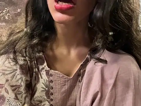 Snapshot of Divyaa69 chatting on 13, 7, 2026 Divyaa69 online show from 13, 7, 2026