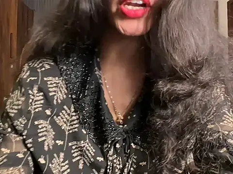 Snapshot of Divyaa69 chatting on 13, 6, 2026 Divyaa69 online show from 13, 6, 2026