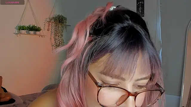Snapshot of sara_sweet9 chatting on 14, 6, 2026 sara sweet9 online show from 14, 6, 2026