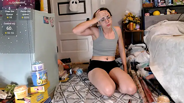 KSwonderland6 online show from 16, 12, 2025