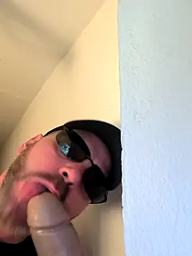 Snapshot of Deeptharot--001 chatting on 7, 6, 2026 Deeptharot--001 online show from 7, 6, 2026