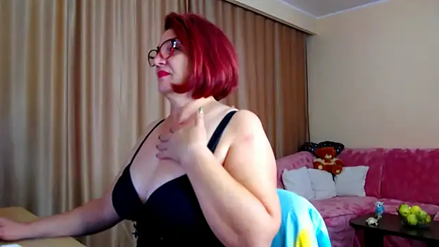 Snapshot of EdithCharm chatting on 19, 9, 2025 EdithCharm online show from 19, 9, 2025