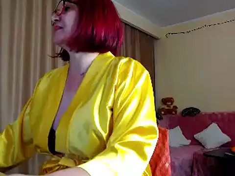 Snapshot of EdithCharm chatting on 14, 1, 2025 EdithCharm online show from 14, 1, 2025