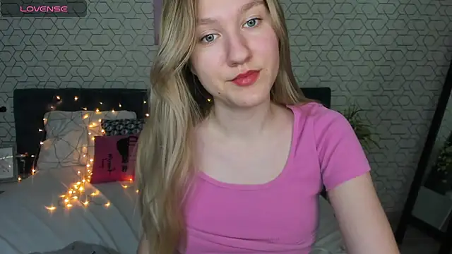 Mariel Brown online show from 21, 1, 2025