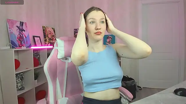 Mariel Brown online show from 18, 3, 2025