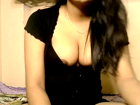 Snapshot of Sanjana_Gupta chatting on 5, 6, 2026 Sanjana Gupta online show from 5, 6, 2026
