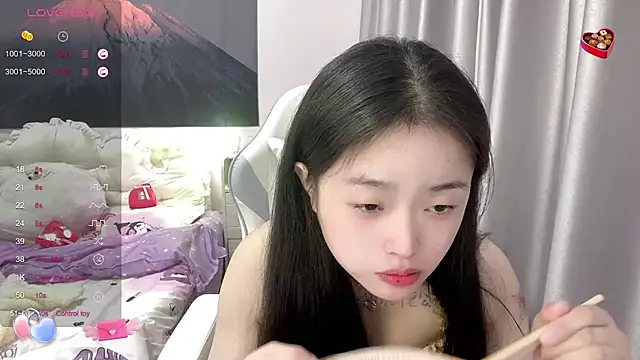 Mia-6688 online show from 11, 3, 2025