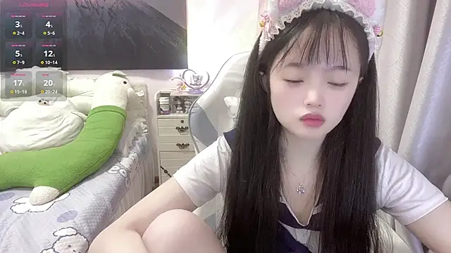Mia-6688 online show from 11, 9, 2025