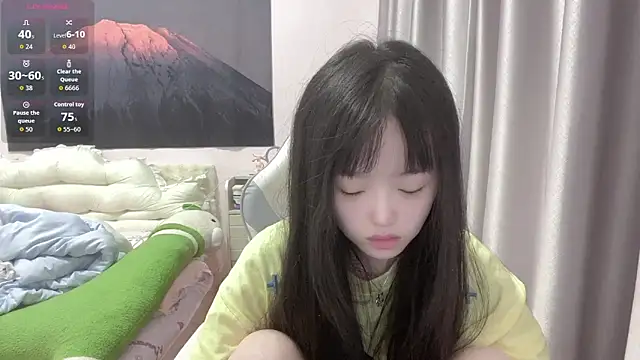 Mia-6688 online show from 2, 10, 2025