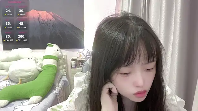 Mia-6688 online show from 19, 9, 2025