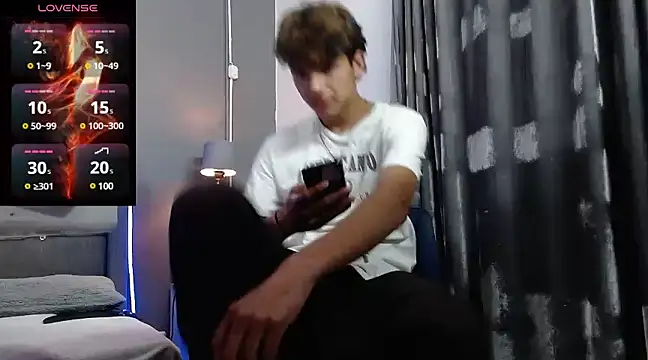 Snapshot of jason_graeats chatting on 13, 2, 2025 jason graeats online show from 13, 2, 2025