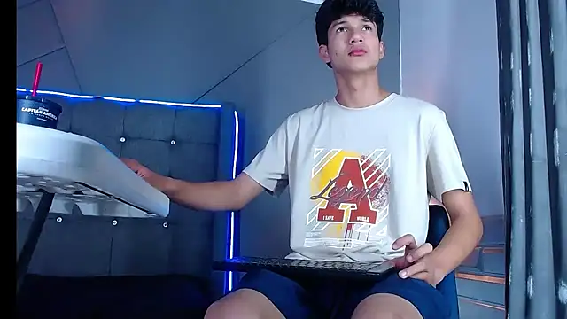 Snapshot of jason_graeats chatting on 22, 3, 2025 jason graeats online show from 22, 3, 2025