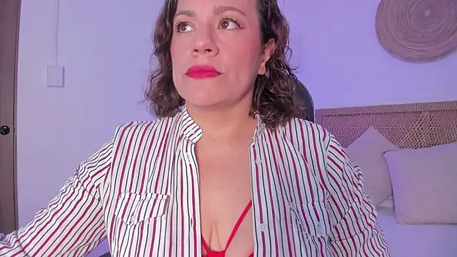 Snapshot of gipsela_gomez chatting on 24, 6, 2026 gipsela gomez online show from 24, 6, 2026