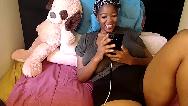 Busty-Londie online show from 2, 3, 2026