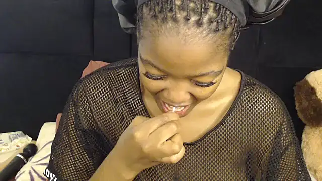 Busty-Londie online show from 15, 12, 2025