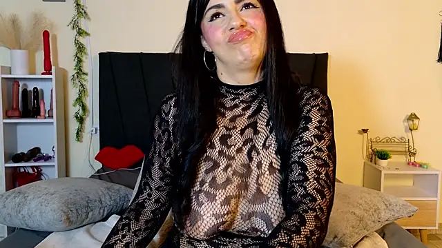 Kimberly lozano online show from 14, 5, 2026