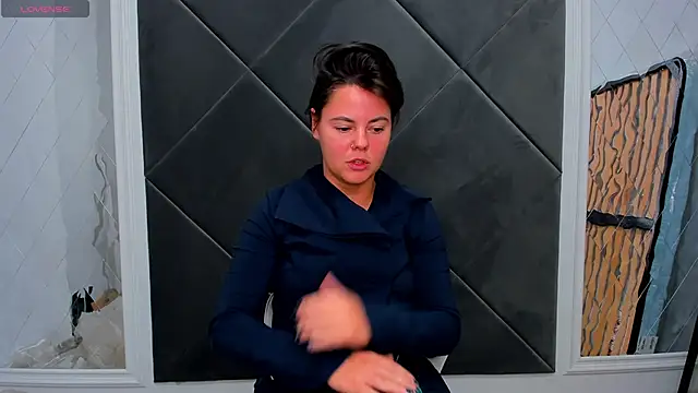 Snapshot of Lady_AliBi chatting on 5, 11, 2025 Lady AliBi online show from 5, 11, 2025