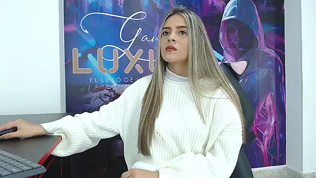 miacarperr1 online show from 10, 2, 2025