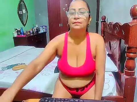 Snapshot of rosi_pamela chatting on 24, 1, 2025 rosi pamela online show from 24, 1, 2025