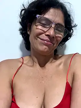 MireyaTorresGu online show from 24, 10, 2025