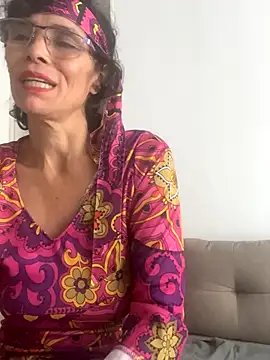 MireyaTorresGu online show from 31, 10, 2025