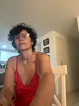 MireyaTorresGu online show from 10, 10, 2025