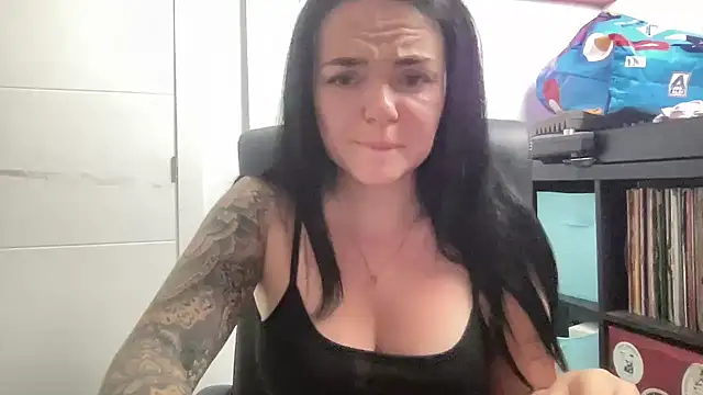 Snapshot of yorkshiregal chatting on 13, 9, 2025 yorkshiregal online show from 13, 9, 2025