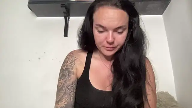 Snapshot of yorkshiregal chatting on 9, 10, 2025 yorkshiregal online show from 9, 10, 2025