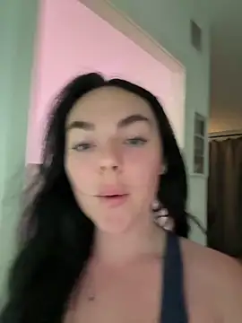 Snapshot of yorkshiregal chatting on 1, 5, 2026 yorkshiregal online show from 1, 5, 2026