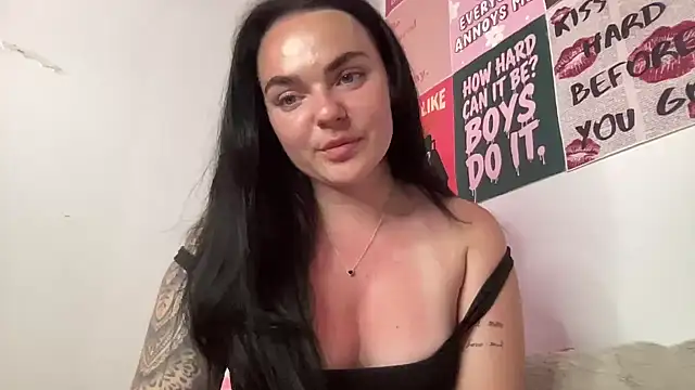 yorkshiregal online show from 21, 4, 2026