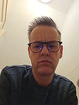 Hectorthyssen1 online show from 1, 2, 2026