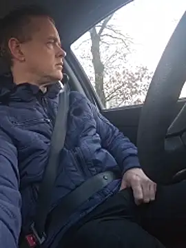 Hectorthyssen1 online show from 2, 2, 2026