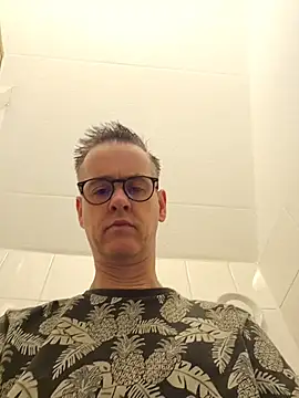Snapshot of Hectorthyssen1 chatting on 7, 6, 2026 Hectorthyssen1 online show from 7, 6, 2026
