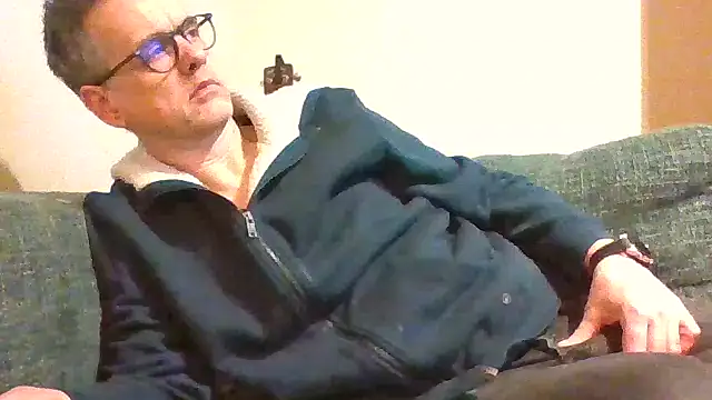 Hectorthyssen1 online show from 3, 3, 2025