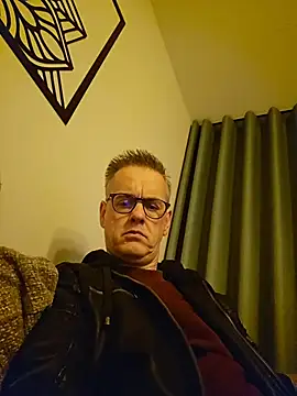 Hectorthyssen1 online show from 12, 4, 2026