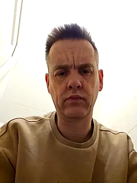 Hectorthyssen1 online show from 9, 2, 2025