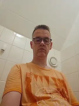 Snapshot of Hectorthyssen1 chatting on 20, 6, 2026 Hectorthyssen1 online show from 20, 6, 2026