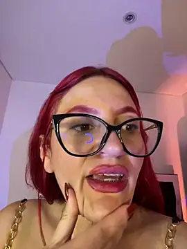 Mia Hoffmann online show from 18, 3, 2025