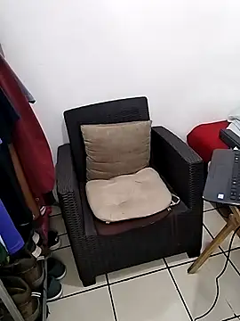 Snapshot of miketripi420 chatting on 9, 11, 2025 miketripi420 online show from 9, 11, 2025