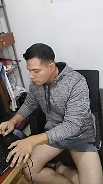 miketripi420 online show from 14, 4, 2026
