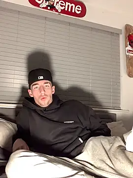 MikesWood21 online show from 20, 1, 2025