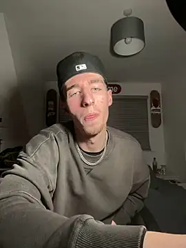 MikesWood21 online show from 5, 12, 2024
