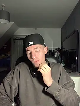 MikesWood21 online show from 5, 12, 2024