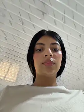 Baby Niels online show from 5, 3, 2026