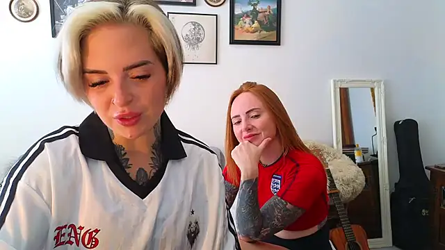 Snapshot of Alexandersonxo chatting on 17, 6, 2026 Alexandersonxo online show from 17, 6, 2026